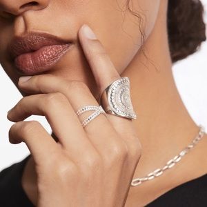 Anna Beck Silver Classic Saddle Ring